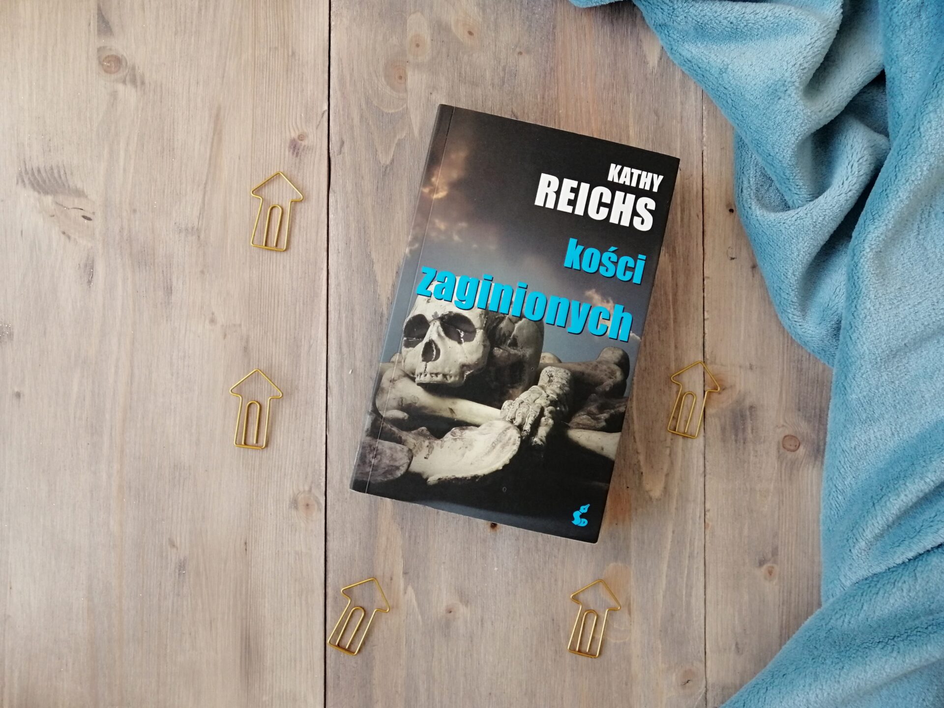 Okładka książki "Kości zaginionych" Kathy Reichs