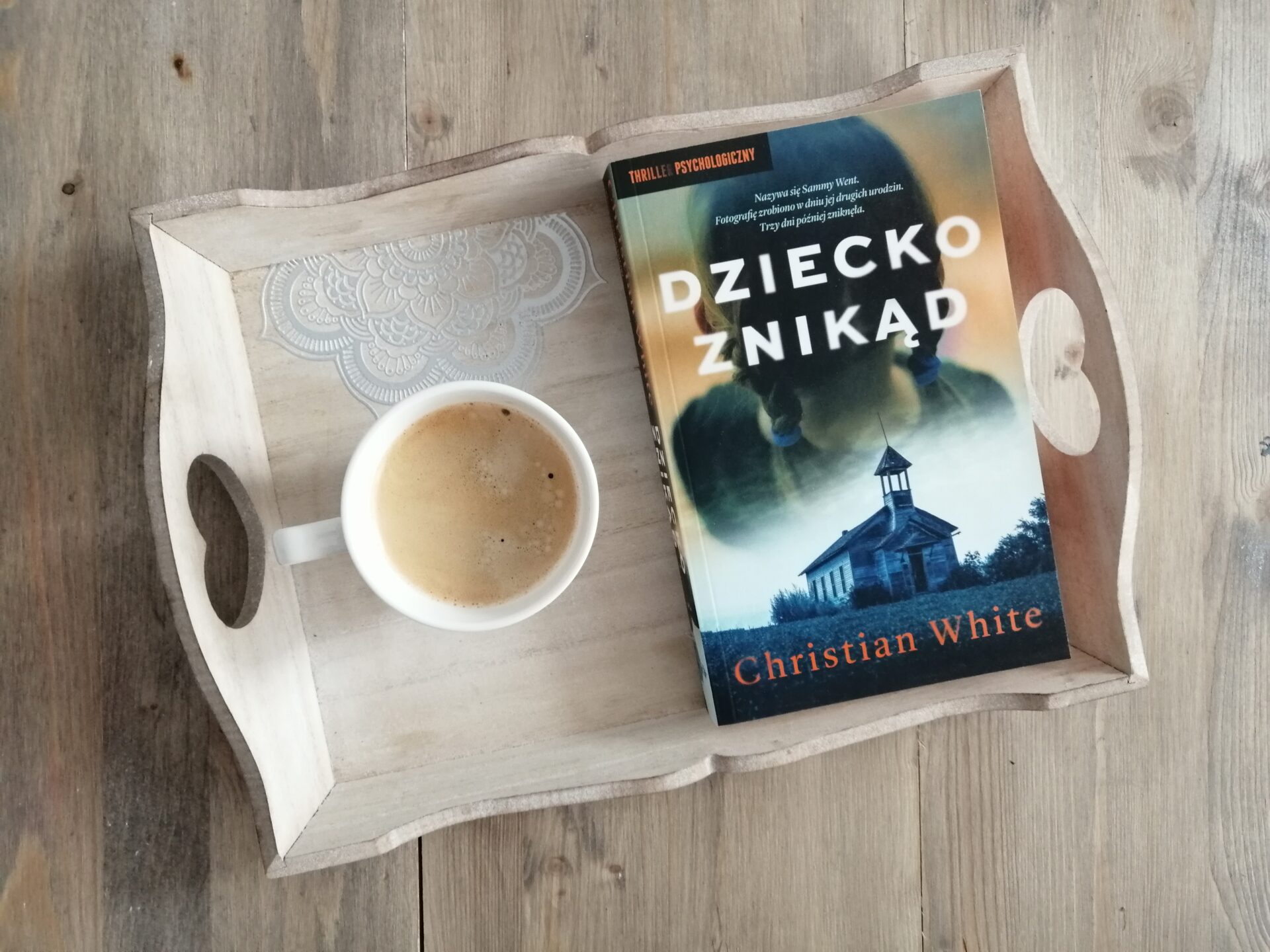 Okładka książki "Dziecko znikąd" Christian White