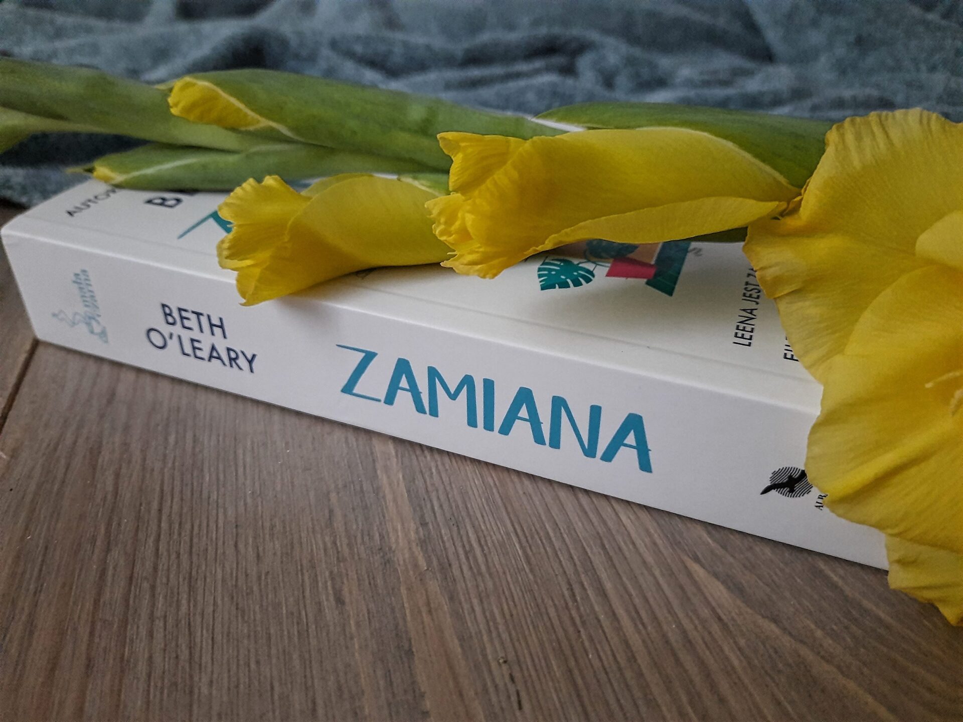 Okładka książki "Zamiana" Beth O'Leary