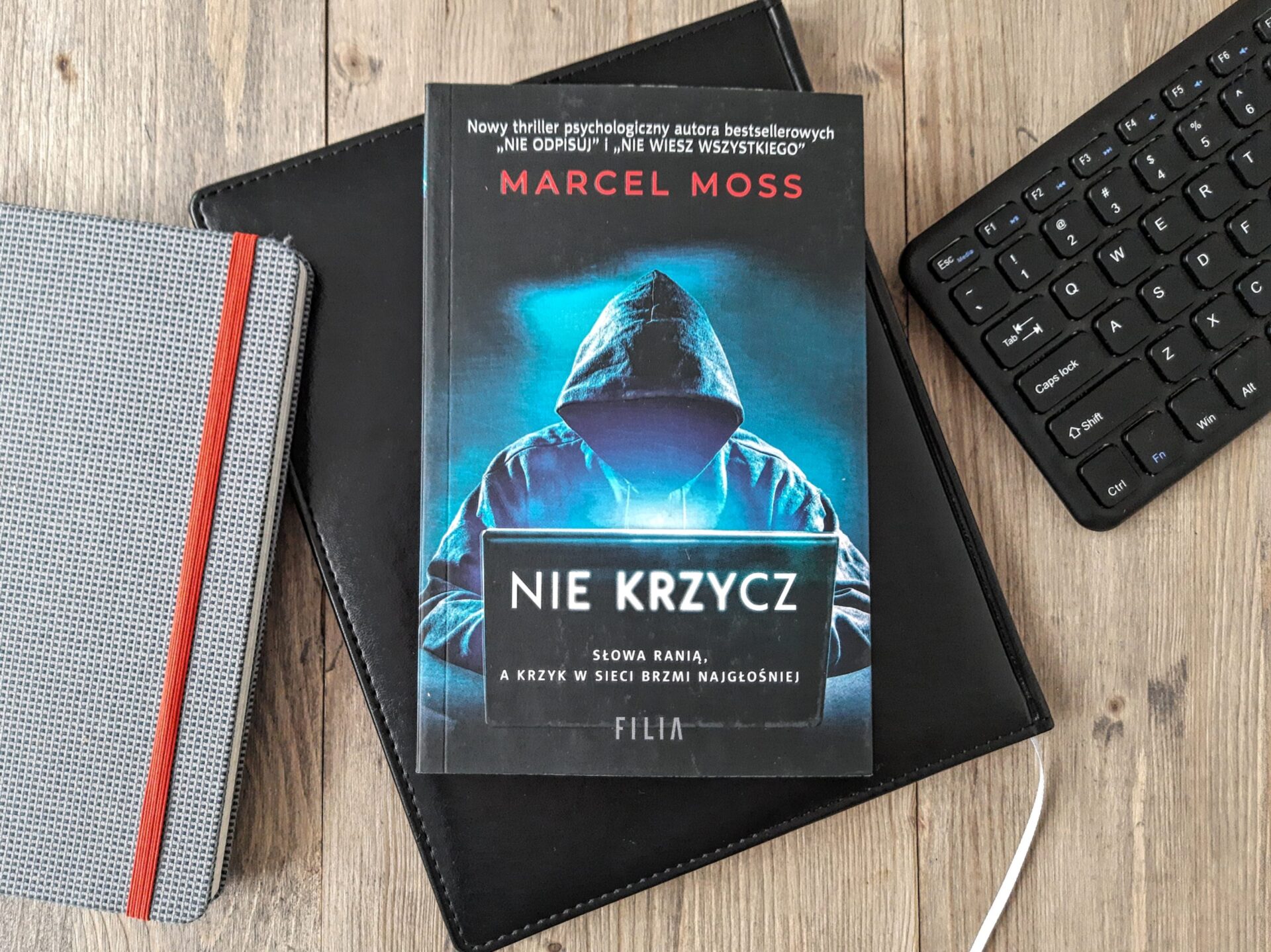 okładka książki "Nie krzycz" Marcel Moss