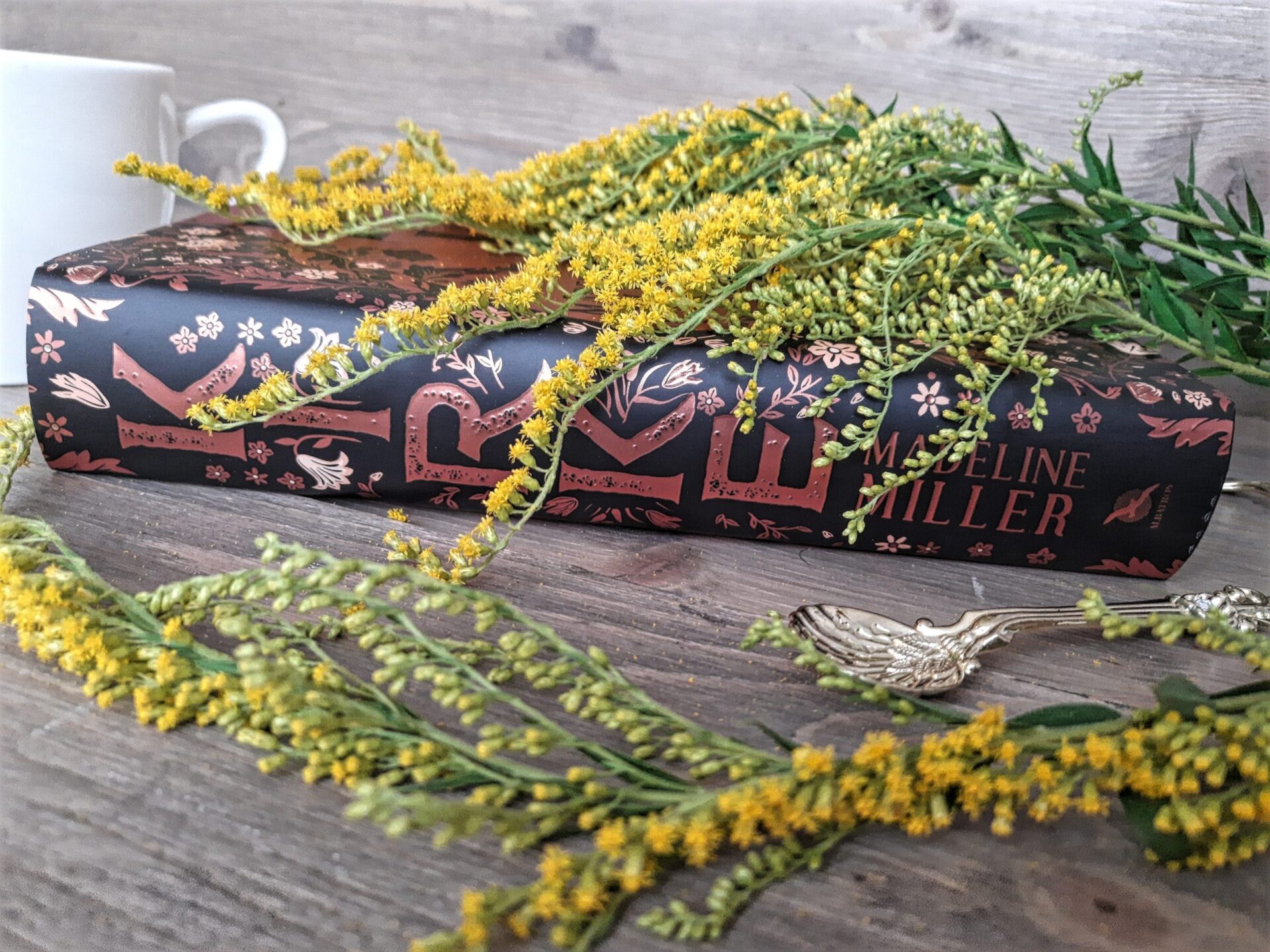 "Kirke" Madeline Miller