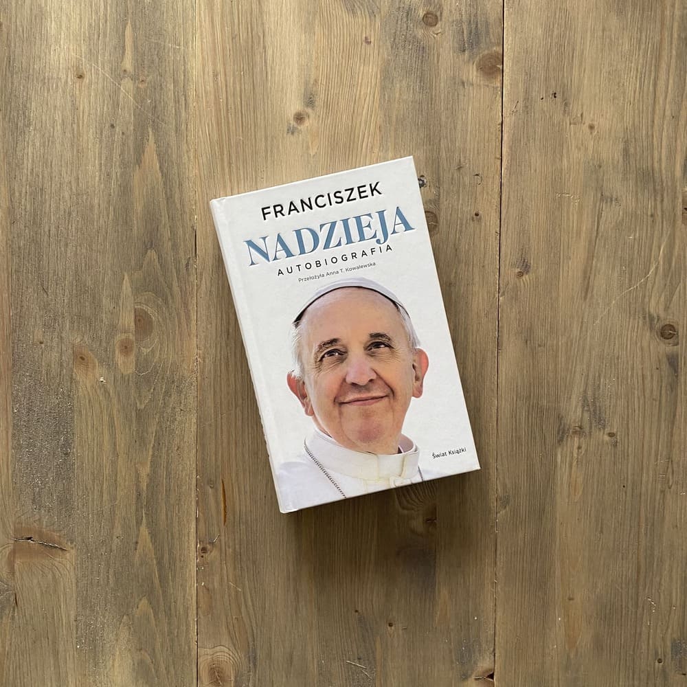 Okładka książki "Nadzieja. Autobiografia" Franciszek
