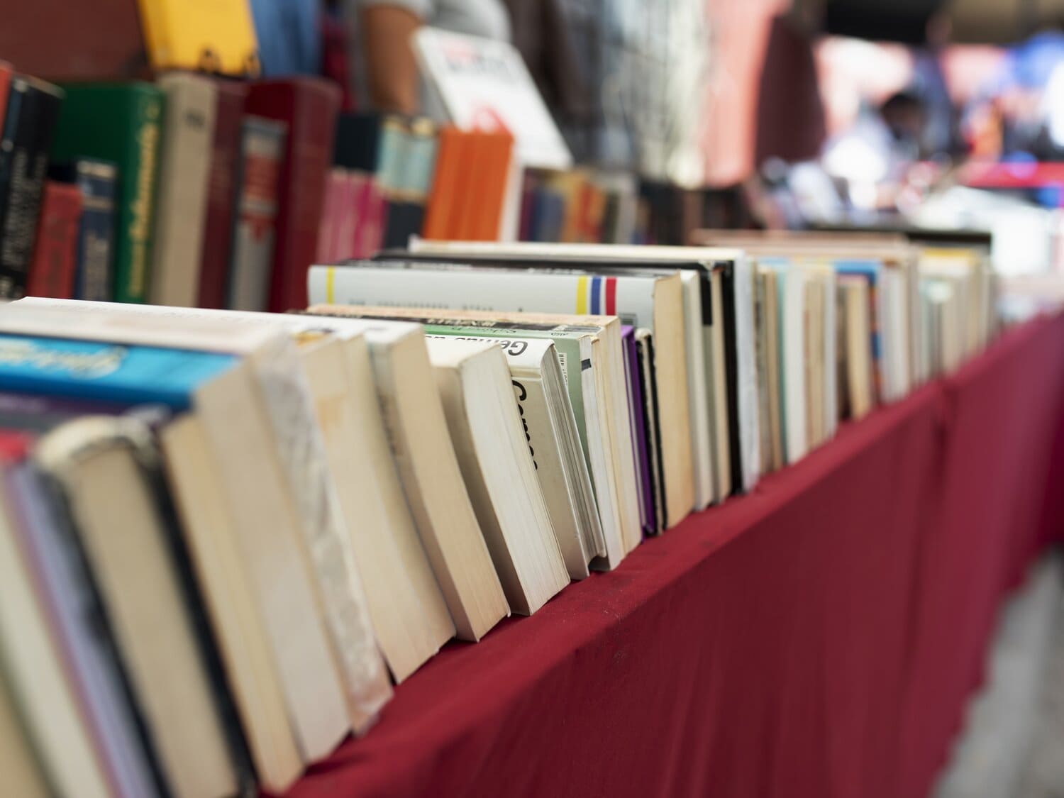 Dlaczego warto odwiedzać targi książki