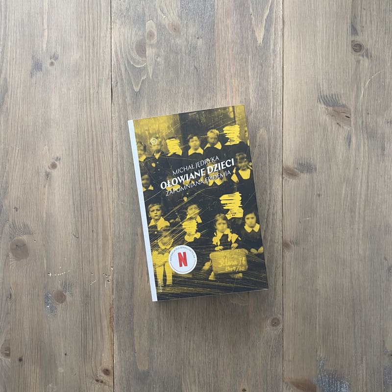 Okładka książki "Ołowiane dzieci" Michał Jędryka
